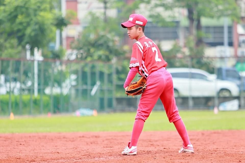涂易恩打擊姿勢照片